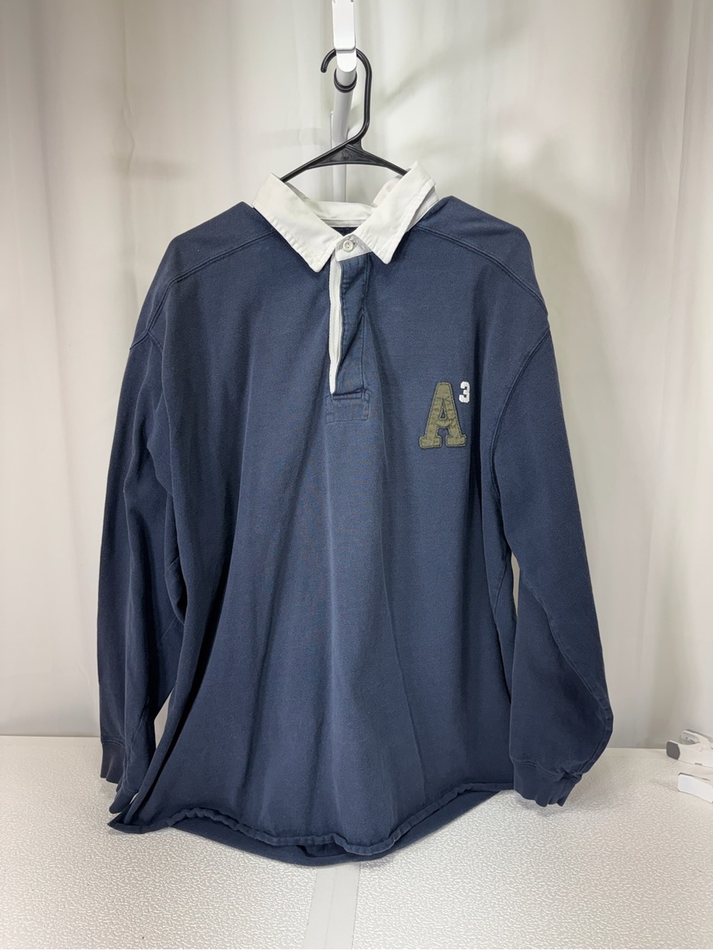 American Eagle Outfitters Navy Long-Sleeve Rugby Shirt with White Collar 4294